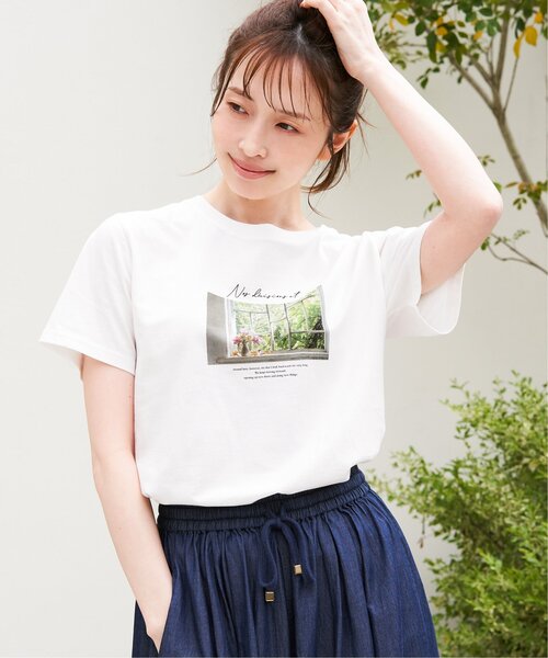 ikka(イッカ)の「【プチプラ1990円(税抜)】ロゴフォトプリントTシャツ【親子コーデ】(Tシャツ/カットソー・レディース・オフホワイト/チャコールグレー/オレンジ/ホワイト・M/L/S)」の6枚目の写真