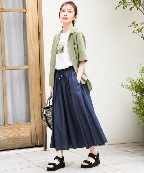 ikka(イッカ)の「【プチプラ1990円(税抜)】ロゴフォトプリントTシャツ【親子コーデ】(Tシャツ/カットソー・レディース・オフホワイト/チャコールグレー/オレンジ/ホワイト・M/L/S)」の9枚目の写真