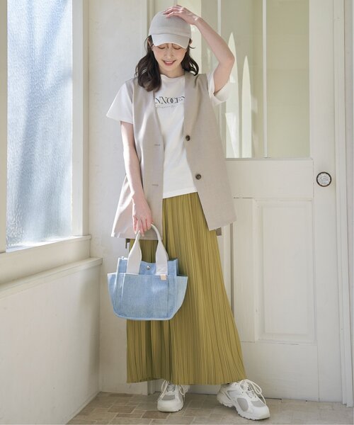 ikka(イッカ)の「【プチプラ1990円(税抜)】ロゴフォトプリントTシャツ【親子コーデ】(Tシャツ/カットソー・レディース・オフホワイト/チャコールグレー/オレンジ/ホワイト・M/L/S)」の17枚目の写真