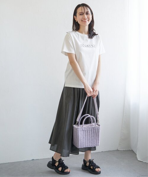 ikka(イッカ)の「【プチプラ1990円(税抜)】ロゴフォトプリントTシャツ【親子コーデ】(Tシャツ/カットソー・レディース・オフホワイト/チャコールグレー/オレンジ/ホワイト・M/L/S)」の20枚目の写真