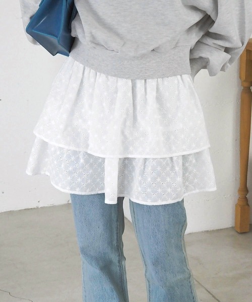 tiptop(ティップトップ)の「【2way】総刺繍コットンキャミスカート(スカート・レディース・オフホワイト/ブラック・FREE)」の3枚目の写真