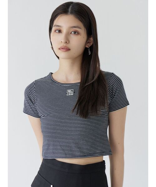 MURUA（ムルーア）の「メタルロゴクロップドTシャツ（Tシャツ/カットソー・レディース・ホワイト/その他1/イエロー/ブラック/レッド・FREE）」の10枚目の写真