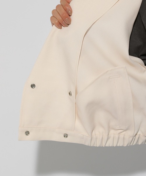 Elura（エルーラ）の「ヴィンテージツイルクロスブルゾン/323300（ブルゾン・レディース・グレイッシュベージュ/アイボリー/チャコールグレー・FREE）」の21枚目の写真