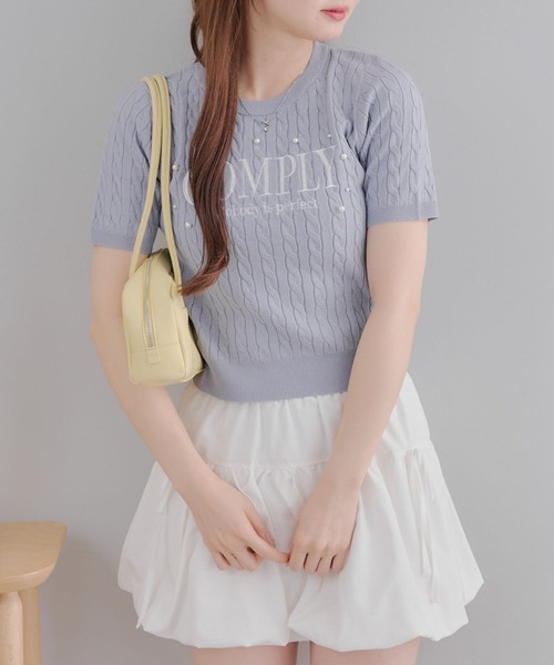 continuer de NICE CLAUP(コンティニューデナイスクラップ)の「【パール付き】刺しゅうパールニットプルオーバー(ニット/セーター・レディース・オフホワイト/ネイビー/ピンク/ブルー・FREE)」の16枚目の写真