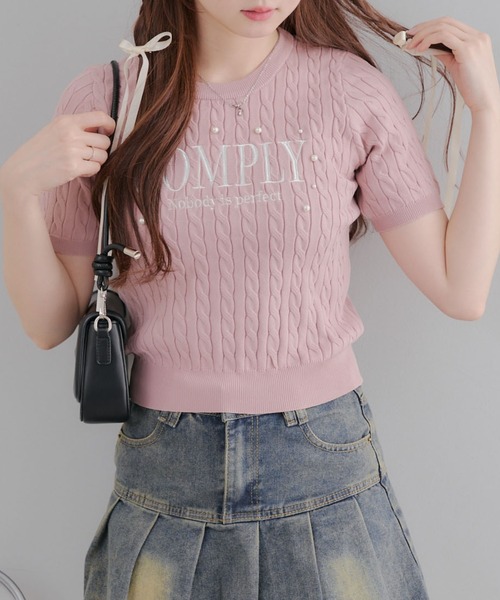continuer de NICE CLAUP(コンティニューデナイスクラップ)の「【パール付き】刺しゅうパールニットプルオーバー(ニット/セーター・レディース・オフホワイト/ネイビー/ピンク/ブルー・FREE)」の6枚目の写真
