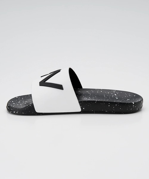 RVCA(ルーカ)の「RVCA メンズ RVCA SHOWER SLIDE ファッションサンダル 【2025年春夏モデル】/ルーカスライドサンダル・シャワサン(シャワーサンダル)(サンダル・メンズ・ホワイト/ブラック系その他/ホワイト系その他/ブラック・10/9/8)」の20枚目の写真