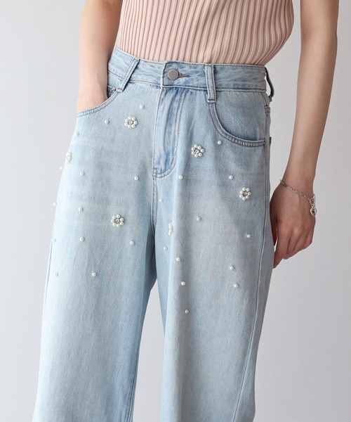BLUEEAST(ブルーイースト)の「パールフラワーデニムパンツ(デニムパンツ・レディース・ブルー・LARGE/MEDIUM/SMALL)」の20枚目の写真