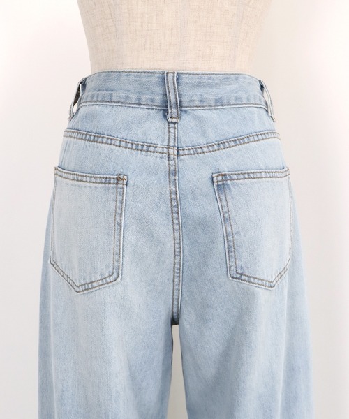 BLUEEAST(ブルーイースト)の「パールフラワーデニムパンツ(デニムパンツ・レディース・ブルー・LARGE/MEDIUM/SMALL)」の10枚目の写真
