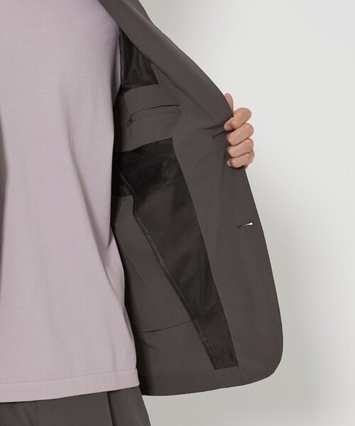 BEAUTY&YOUTH UNITED ARROWS(ビューティーアンドユースユナイテッドアローズ)の「360°MASTER ICE リラックス ジャケット -セットアップ対応 接触冷感 ストレッチ マルチ機能-(テーラードジャケット・メンズ・ブラック/ダークグレー・S/M/L/XL)」の19枚目の写真