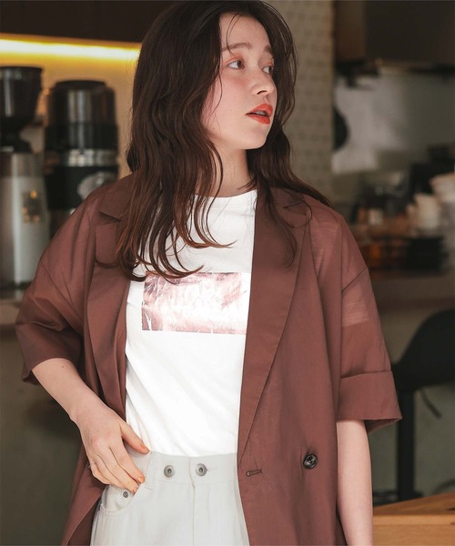 titivate(ティティベイト)の「箔プリントコンパクトTシャツ(Tシャツ/カットソー・レディース・ブラック系その他/ホワイト系その他2/ホワイト系その他3/ホワイト系その他・FREE)」の16枚目の写真