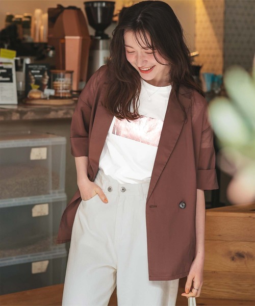 titivate(ティティベイト)の「箔プリントコンパクトTシャツ(Tシャツ/カットソー・レディース・ブラック系その他/ホワイト系その他2/ホワイト系その他3/ホワイト系その他・FREE)」の17枚目の写真