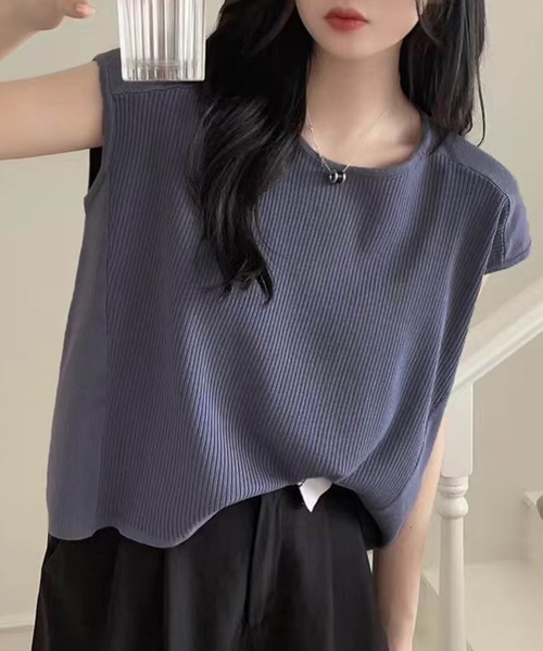 aimoha(アイモハ)の「【aimoha】フロントリブデザインノースリーブトップス (SS)(ベスト・レディース・チョコ/ライトベージュ/キャメル/グリーン/ブラック/ブルー・FREE)」の10枚目の写真