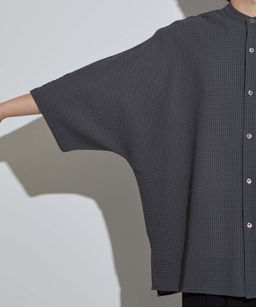 SLICK（スリック）の「【SLICK/スリック】Dot Air Seersucker Band Collar Dolmansleeve Shirt / ドットエアシアサッカーバンドカラードルマンスリーブシャツ/ オーバーサイズ/ テック素材（シャツ/ブラウス・メンズ・ネイビー/スミクロ・1/2/3）」の22枚目の写真