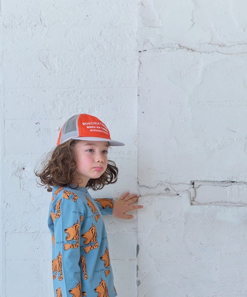 BOKU HA TANOSII（ボク　ハ　タノシイ）の「【BOKU HA TANOSII】別注 KIDSサイドメッシュキャップ（キャップ・キッズ・ブルー/オレンジ・54）」の20枚目の写真