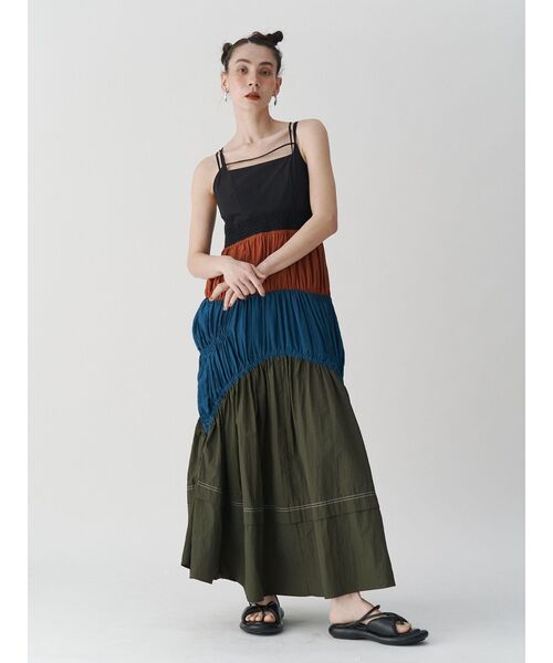 UN3D.（アンスリード）の「CURVE LINE CAMI OP / カーブラインキャミワンピース（ワンピース・レディース・ブラック/その他1・38/36）」の6枚目の写真