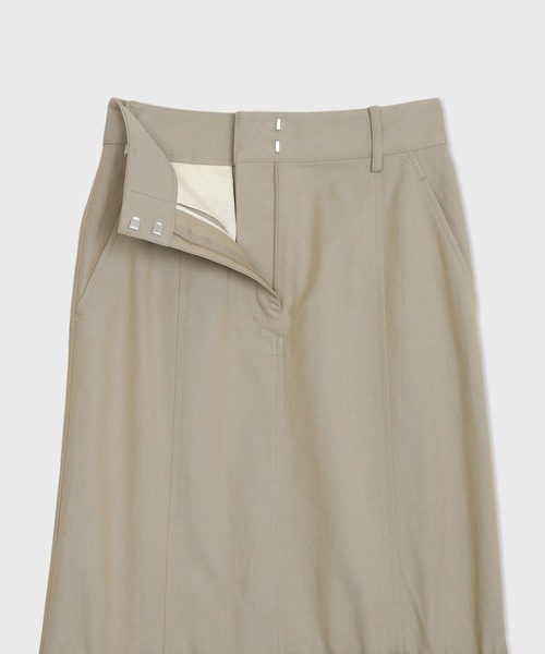 CINOH（チノ）の「FINX COTTON GATHERED SKIRT（スカート・レディース・ベージュ・36/38）」の3枚目の写真