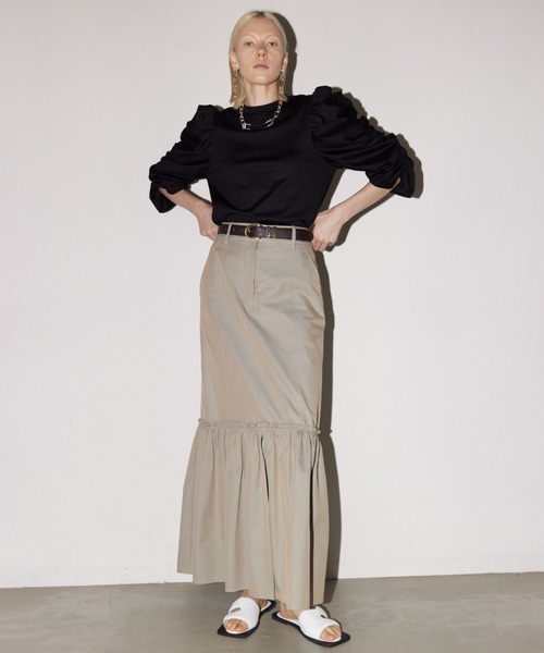CINOH（チノ）の「FINX COTTON GATHERED SKIRT（スカート・レディース・ベージュ・36/38）」の9枚目の写真