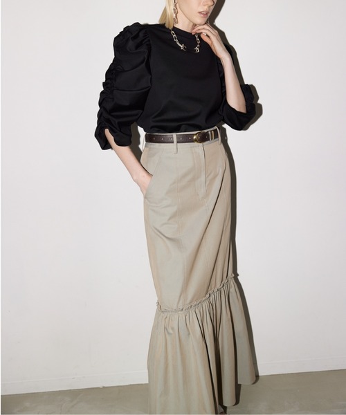 CINOH（チノ）の「FINX COTTON GATHERED SKIRT（スカート・レディース・ベージュ・36/38）」の11枚目の写真