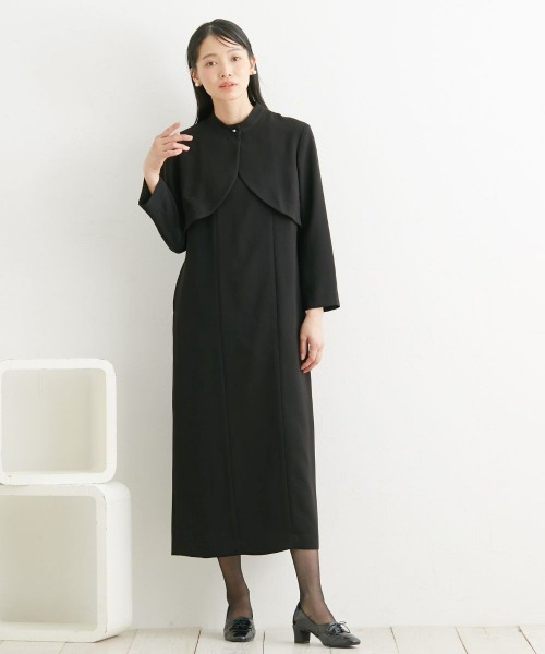 Neina（ネイナ）の「【喪服・礼服】日本製生地使用　洗える防しわパールボタン付きボレロ風ワンピース＜大きいサイズ有＞〔Neina〕（スーツセット・レディース・ブラック・5L/4L/3L/LL/L/M）」の2枚目の写真