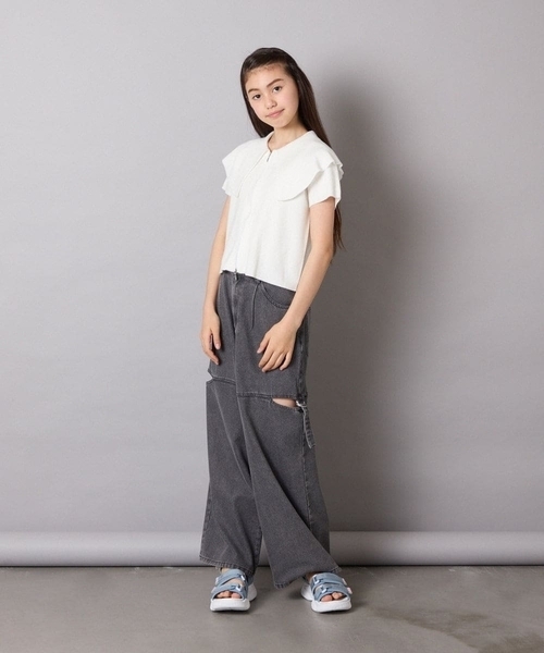 a.v.v（アーヴェヴェ）の「[130-160]ビッグカラージップアップニット（ニット/セーター・キッズ・ホワイト/ライトグレー・130/140/150/160）」の7枚目の写真