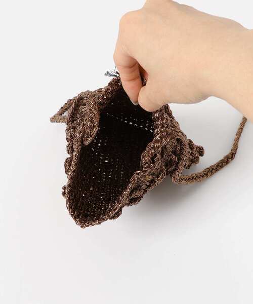 URBAN RESEARCH DOORS（アーバンリサーチドアーズ）の「メタリックヤーンショルダーバッグ（ショルダーバッグ・レディース・ブロンズ/ブラック・ONE）」の13枚目の写真