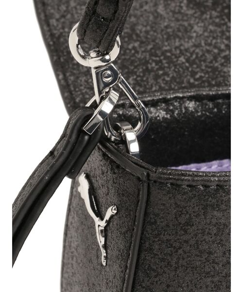 PUMA（プーマ）の「【PUMA×HELLO KITTY】FS ミニ HOBO バッグ（ショルダーバッグ・レディース・ブラック・FREE）」の5枚目の写真