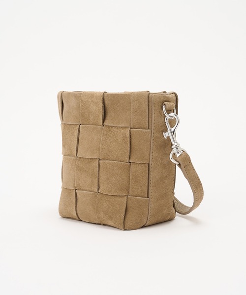 タグ付未使用☆イアクッチ ベルタ ミニ　スエード　ベージュ 新品未使用IACUCCIイアクッチ ベルタ MINI SUEDE サンドベージュ