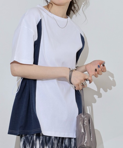 Arinomama(アリノママ)の「デニム風切替ギャザーT(Tシャツ/カットソー・レディース・ブラック/スミクロ/オフホワイト/グレイッシュベージュ・FREE)」の9枚目の写真