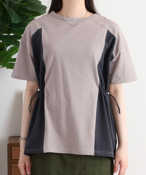 Arinomama(アリノママ)の「デニム風切替ギャザーT(Tシャツ/カットソー・レディース・ブラック/スミクロ/オフホワイト/グレイッシュベージュ・FREE)」の21枚目の写真