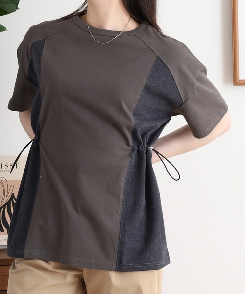 Arinomama(アリノママ)の「デニム風切替ギャザーT(Tシャツ/カットソー・レディース・ブラック/スミクロ/オフホワイト/グレイッシュベージュ・FREE)」の14枚目の写真