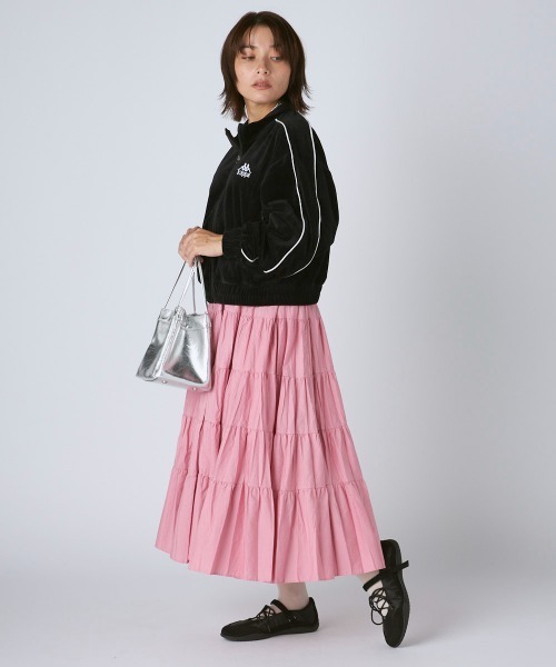 Kappa(カッパ)の「ベロアトラックジャケット(その他アウター・レディース・グレー/ブラック・LARGE/MEDIUM/SMALL)」の11枚目の写真