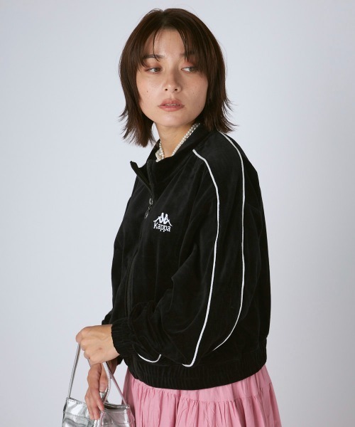 Kappa(カッパ)の「ベロアトラックジャケット(その他アウター・レディース・グレー/ブラック・LARGE/MEDIUM/SMALL)」の6枚目の写真