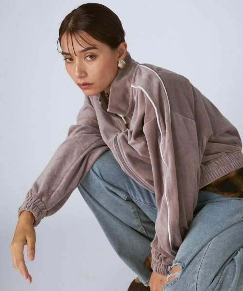 Kappa(カッパ)の「ベロアトラックジャケット(その他アウター・レディース・グレー/ブラック・LARGE/MEDIUM/SMALL)」の14枚目の写真