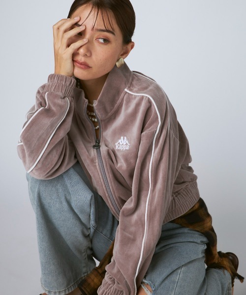 Kappa(カッパ)の「ベロアトラックジャケット(その他アウター・レディース・グレー/ブラック・LARGE/MEDIUM/SMALL)」の15枚目の写真