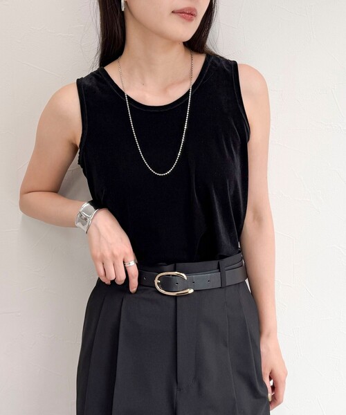 fredy emue(フレディエミュ)の「ベロアタンクトップ(タンクトップ・レディース・クリーム/ブラック/ブラウン/ピンク・38)」の1枚目の写真