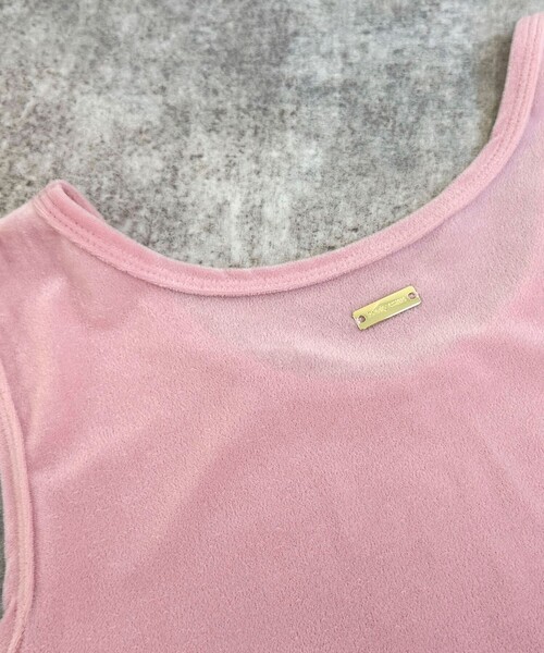 fredy emue(フレディエミュ)の「ベロアタンクトップ(タンクトップ・レディース・クリーム/ブラック/ブラウン/ピンク・38)」の19枚目の写真