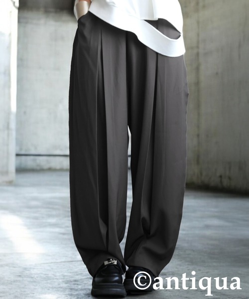 antiqua(アンティカ)の「アウトシームコクーンパンツ(その他パンツ・レディース・グレー/ブラック・ONESIZE)」の2枚目の写真
