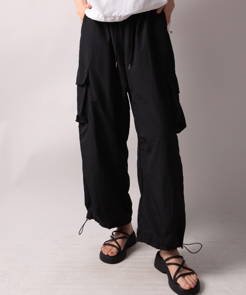 NANAHACHI(ナナハチ)の「シャカシャカ カーゴワイドパンツ(カーゴパンツ・レディース・カーキ/ブラック/チャコールグレー・FREE)」の17枚目の写真