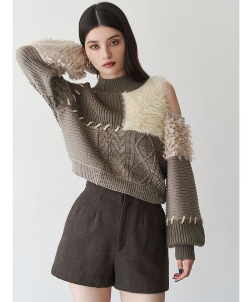 MURUA(ムルーア)の「ウールライクタックショートパンツ(その他パンツ・レディース・グレー/ブラック/ブラウン・1/2)」の6枚目の写真