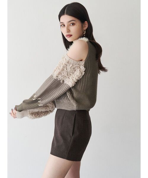 MURUA(ムルーア)の「ウールライクタックショートパンツ(その他パンツ・レディース・グレー/ブラック/ブラウン・1/2)」の17枚目の写真