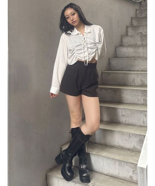 MURUA(ムルーア)の「ウールライクタックショートパンツ(その他パンツ・レディース・グレー/ブラック/ブラウン・1/2)」の18枚目の写真