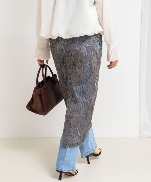 Rie Miller（リエミラー）の「《セットアップ対応》チュール刺繍タイトスカート（スカート・レディース・グレー/キナリ・38）」の6枚目の写真