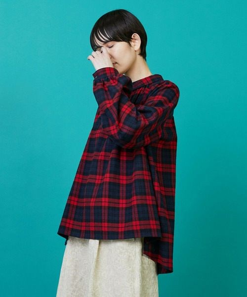 FRAPBOIS（フラボア）の「ビエラチェック ブラウス（シャツ/ブラウス・レディース・グリーン/レッド・1）」の12枚目の写真