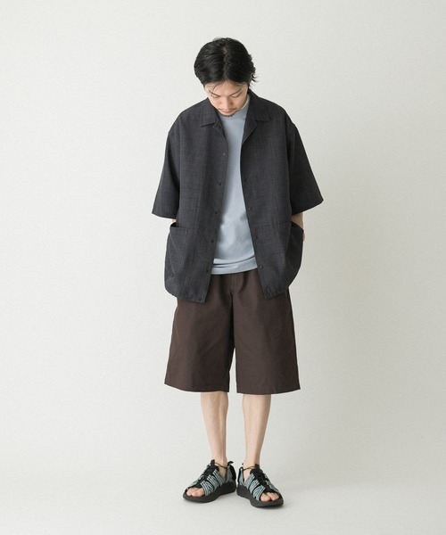 EKAL（エカル）の「『吸水速乾/UVカット/UR TECH』ハイツイストショートスリーブシャツ（シャツ/ブラウス・メンズ・チャコール/グレー・MEDIUM/LARGE）」の15枚目の写真