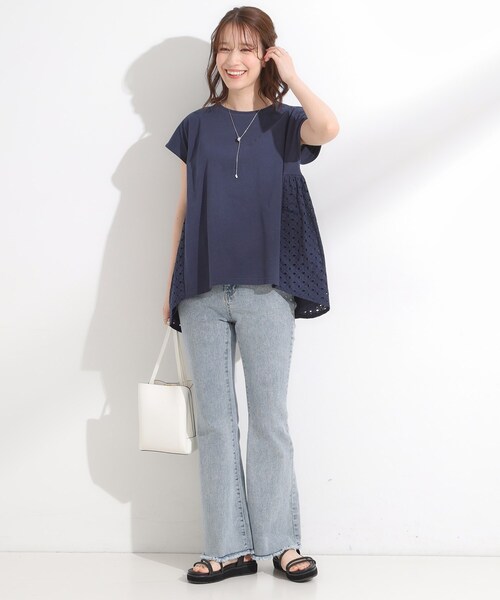 SHOO・LA・RUE(シューラルー)の「【S-LL/体型カバー】インせずサマ見え レースドッキングトップス(Tシャツ/カットソー・レディース・グリーン系/ネイビー/ブラウン系その他・01/02/03/04)」の4枚目の写真