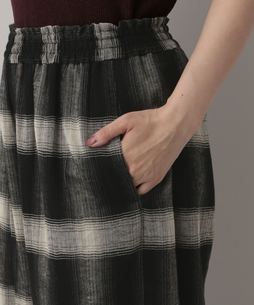 A part by（アパートバイ）の「オンブレーチェックパンツ（その他パンツ・レディース・ブラック/ネイビー・FREE）」の13枚目の写真