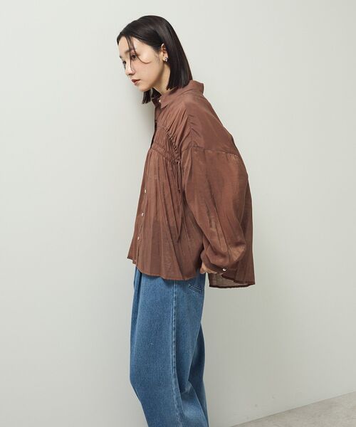 ELENCARE DUE（エレンカーレデュエ）の「・ELENCARE DUE シアーシャーリングシャツ（シャツ/ブラウス・レディース・ブラウン/グレイッシュベージュ/ブラック/オフホワイト・FREE）」の15枚目の写真