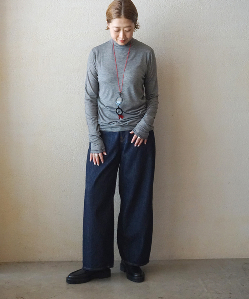 JOURNAL STANDARD LUXE（ジャーナルスタンダード　ラックス）の「シアージャージ タートルネックプルオーバー（Tシャツ/カットソー・レディース・ホワイト/ブラック/ブラック系その他・FREE）」の9枚目の写真