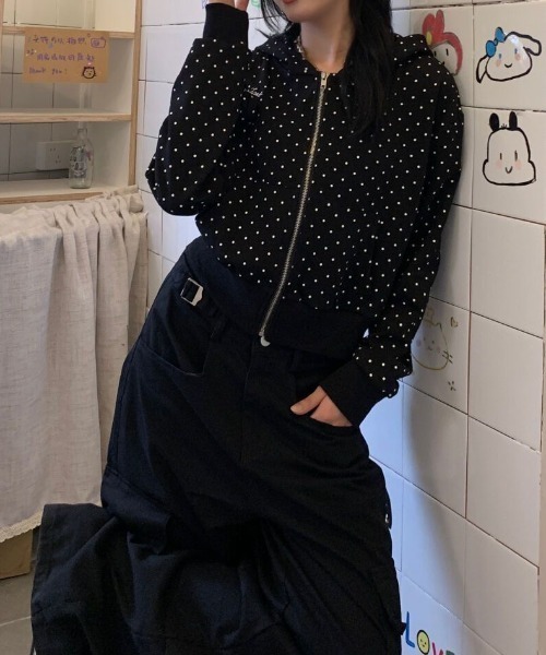 LADY LIKE(レディライク)の「ミニドット刺繍入りパーカー(パーカー・レディース・ブラック・M)」の8枚目の写真