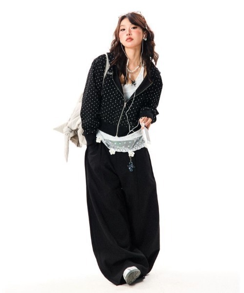 LADY LIKE(レディライク)の「ミニドット刺繍入りパーカー(パーカー・レディース・ブラック・M)」の10枚目の写真